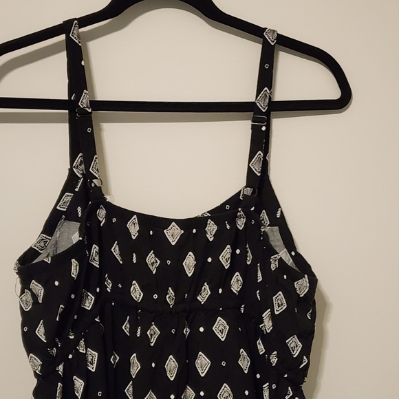 Torrid Black summer dress size 1 sleeveless - Picture 6 of 14